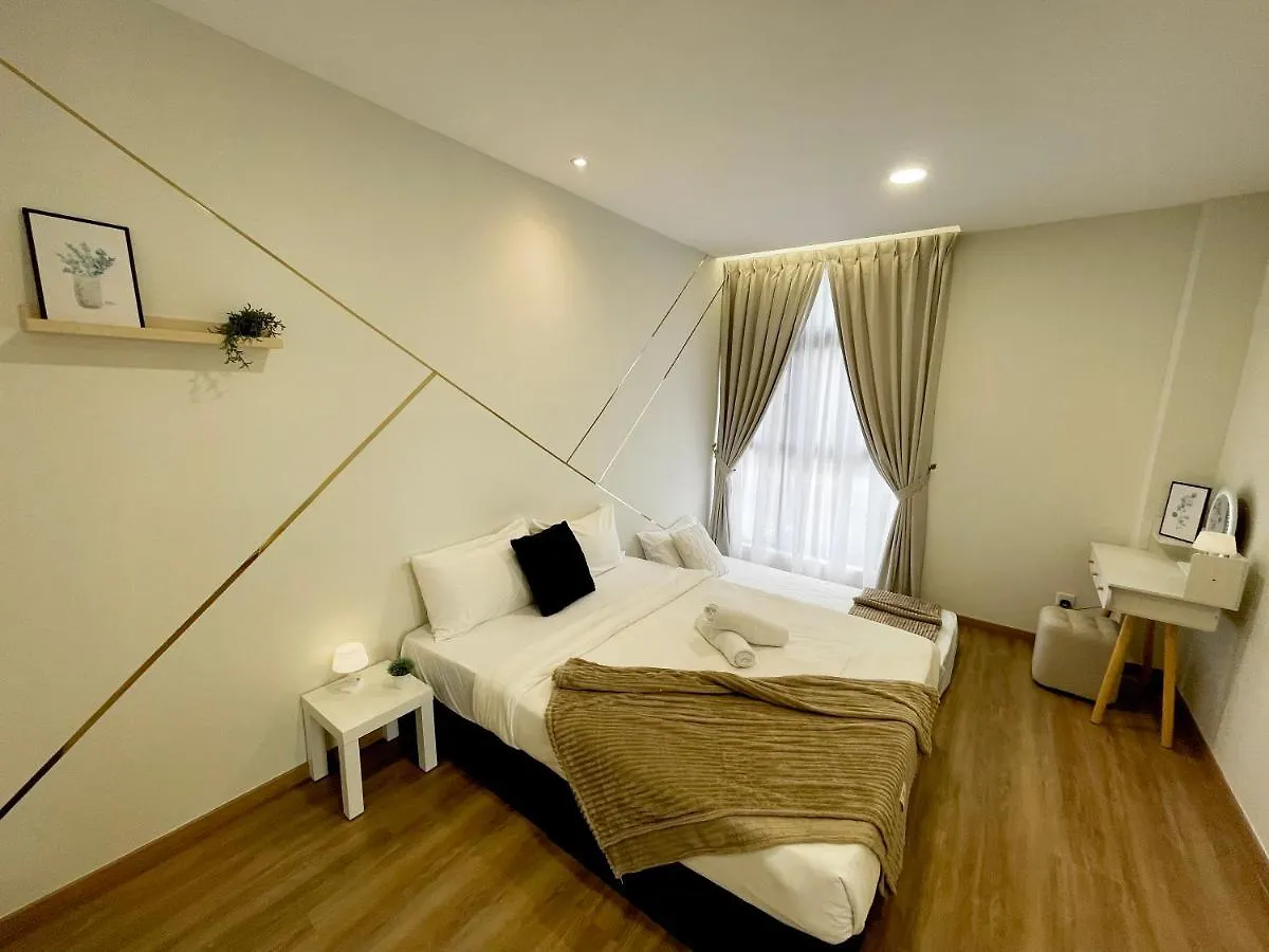 Apartment The Cove Premium Suites 7-13Pax By Iwh Suites Ipoh