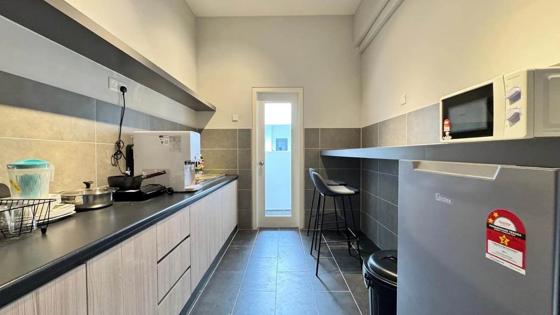 Apartment The Cove Premium Suites 7-13Pax By Iwh Suites Ipoh